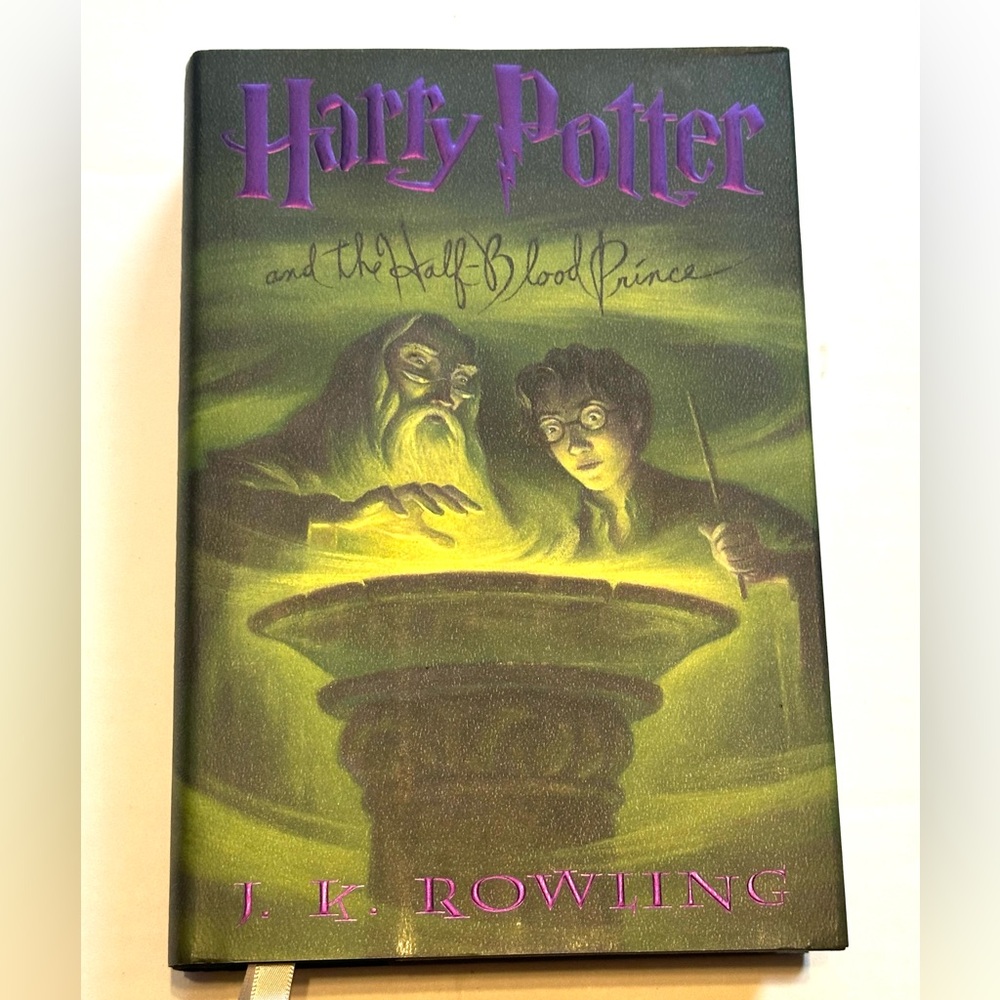 Harry Potter and the Half-Blood Prince — J.K. Rowling Hardcover, unique book
